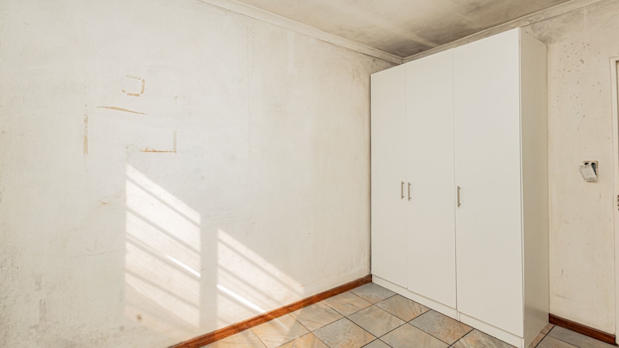 11 Bedroom Property for Sale in Richmond Estate Western Cape